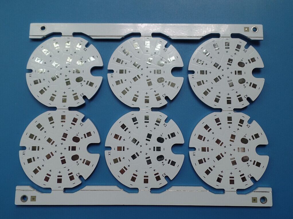 Rogers Malzeme Temel PCB ROHS SMT ENIG DIY Metal PCB Board Daire 5G Ağı