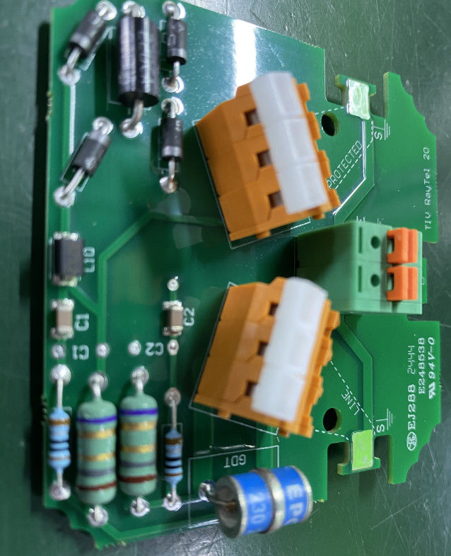Haberleşme Ekipmanları Bakır PCB'ler, 0,05 mm'lik LW/LS Min. ve Siyah Serigrafi Rengi