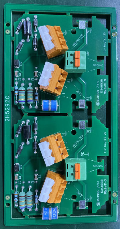 Haberleşme Ekipmanları Bakır PCB'ler, 0,05 mm'lik LW/LS Min. ve Siyah Serigrafi Rengi