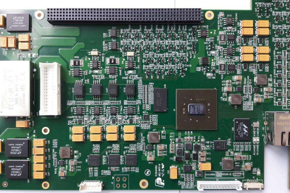 Sert PCB Tablosu Tipi PCBA Devre Tablosu Montajı SMT THT Çin ve Kamboçya'da Anahtarlı Hizmet